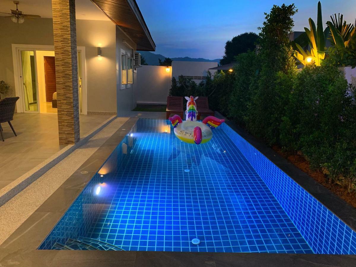 Private New Pool Villa Near Laguna Pláž Exteriér fotografie