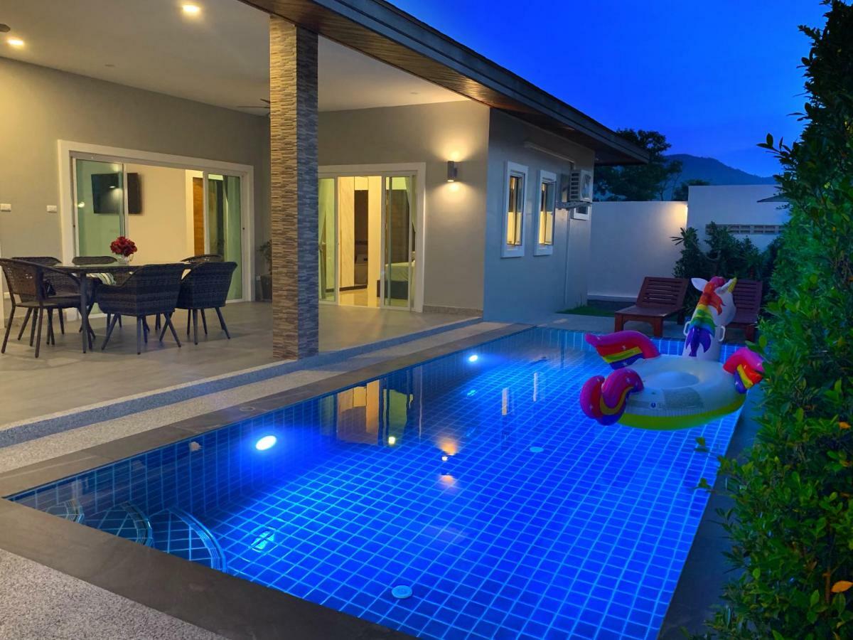 Private New Pool Villa Near Laguna Pláž Exteriér fotografie